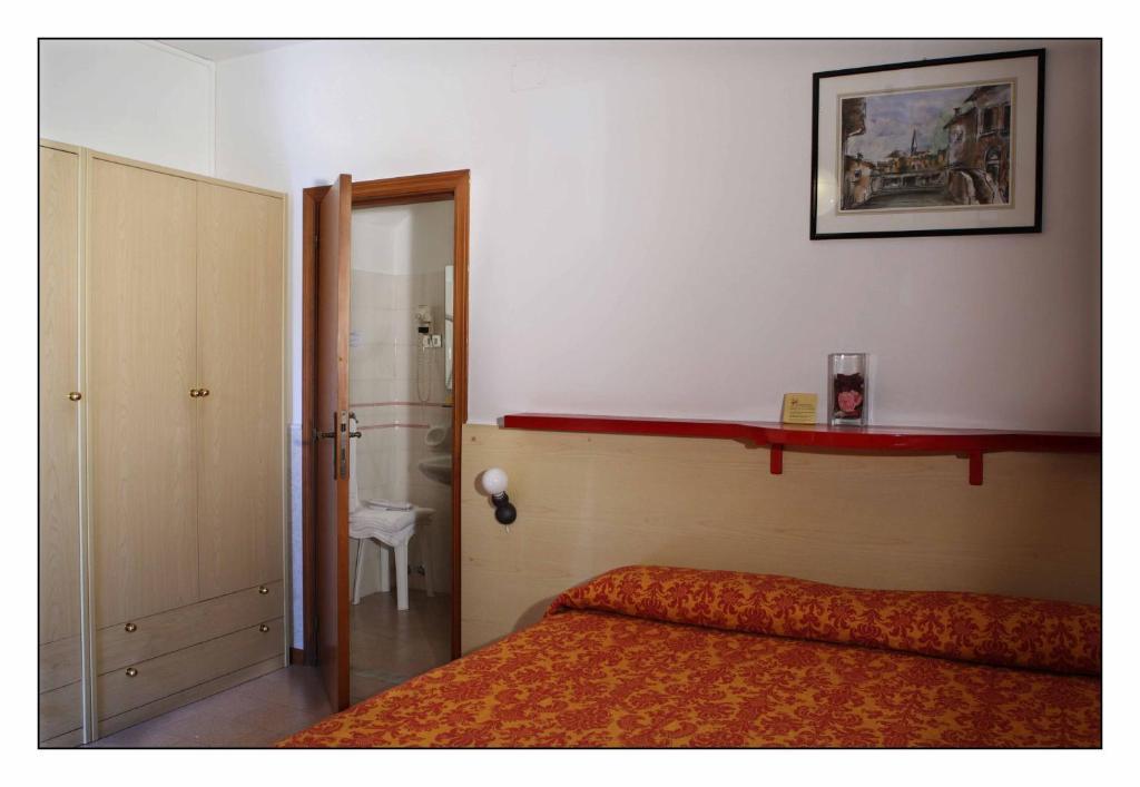 Due Torri Hotel Сан Северино Марке Стая снимка